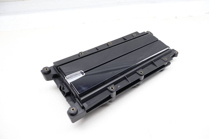Center Storage Bin / Tray w/ Trim 97055343500 — Used (SKU 719408)