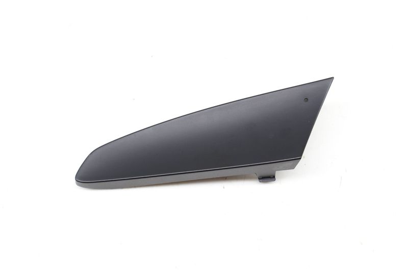 Interior Door Handle Trim / Cover 7P5839247C — Used (SKU 719626)