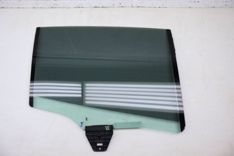 Door Window Glass 97054451206 — Used (SKU 709758)