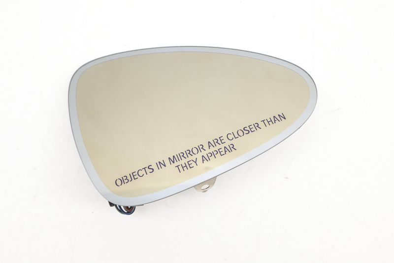 Side View Door Mirror Glass (AUTO DIM) 97073103807 — Used (SKU 719679)