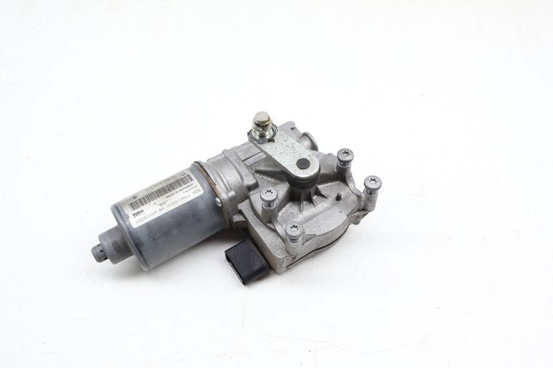 Windshield Wiper Motor 97062410505 — Used (SKU 709520)