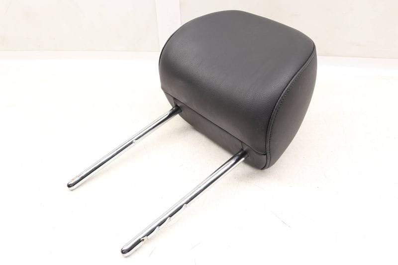 Seat Headrest / Head Rest 5C5881901N — Used (SKU 529388)