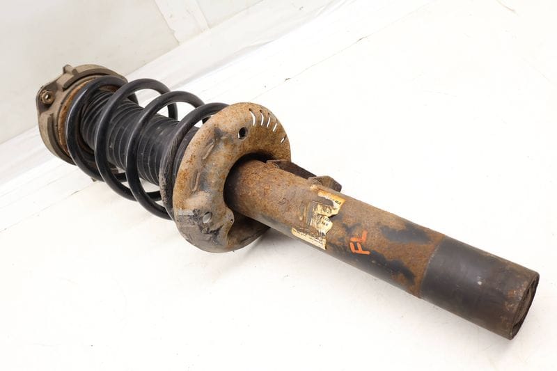 Strut Shock / Spring Assembly 5C0413031BA — Used (SKU 675215)