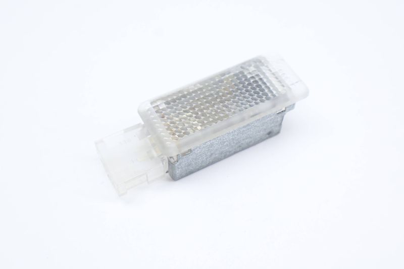 Interior Clear Light 7L0947415 — Used (SKU 674899)