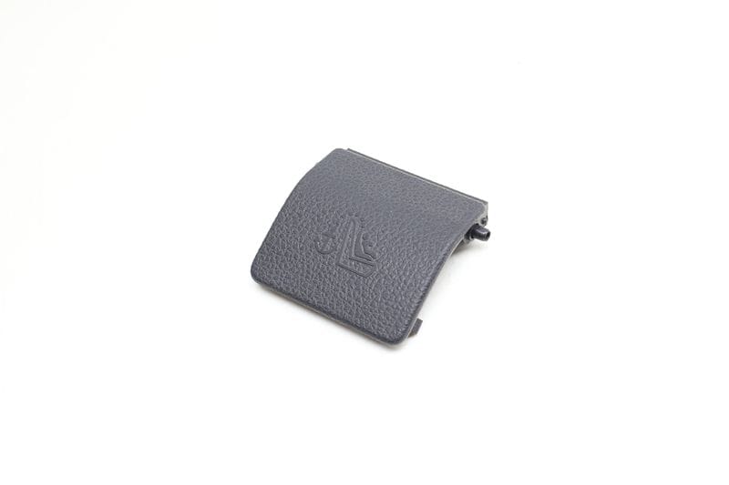 Child Seat Safety Latch Trim / Cover 5C6887301 — Used (SKU 674982)