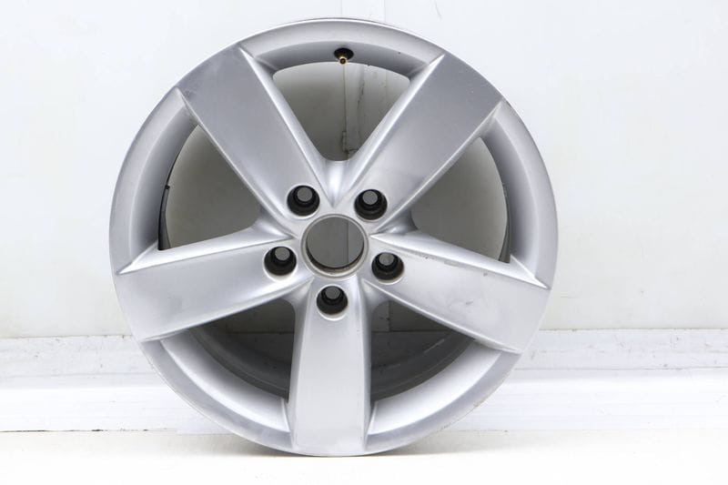 16" Inch Alloy Rim / Wheel (5-SPOKE) 5C0601025R — Used (SKU 712609)