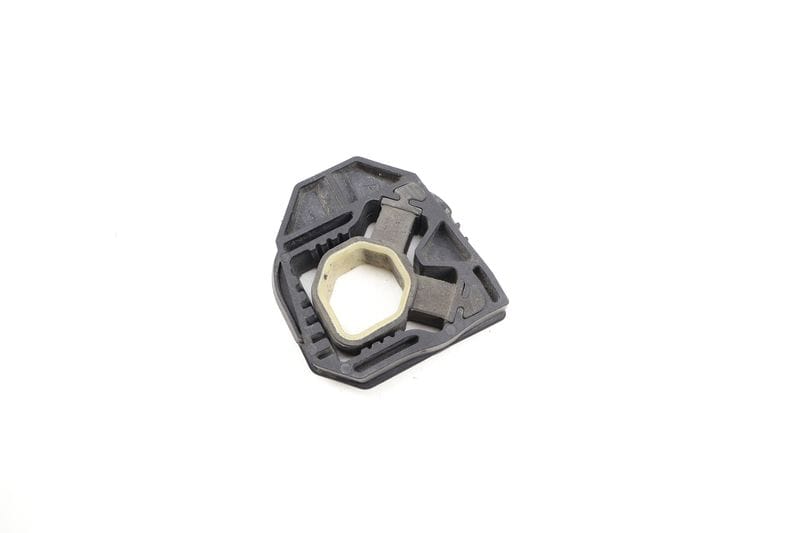 Upper Radiator Mount / Bracket 1K0121367M — Used (SKU 712443)