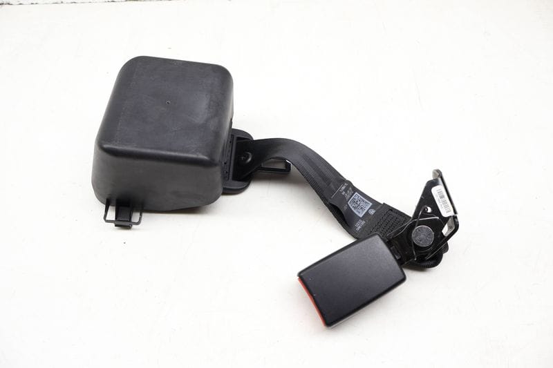 Center Seat Belt Retractor 561857807 — Used (SKU 712522)