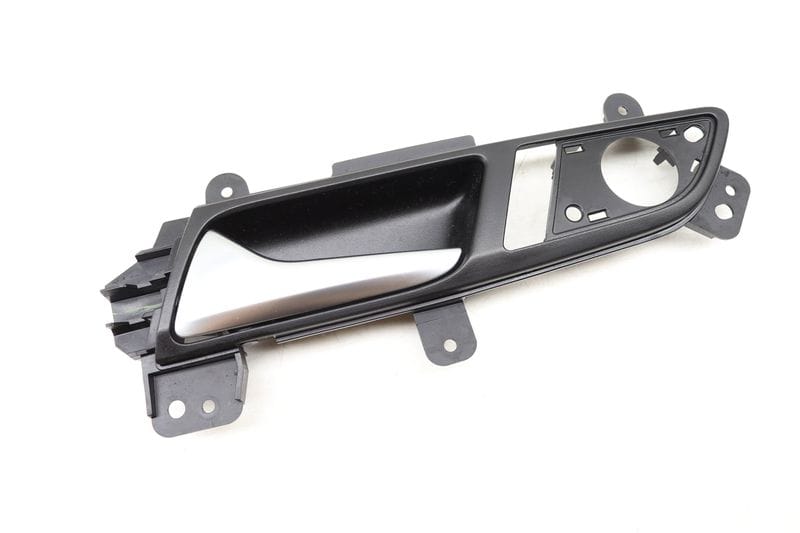 Interior Door Release Handle 561839113 — Used (SKU 509469)
