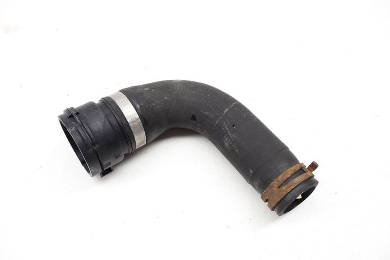 Coolant Hose / Tube 7P0121051 — Used (SKU 720483)