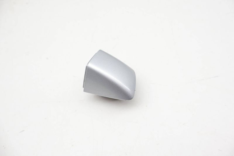 Exterior Door Handle Cylinder Cap 7P6839168A — Used (SKU 720119)