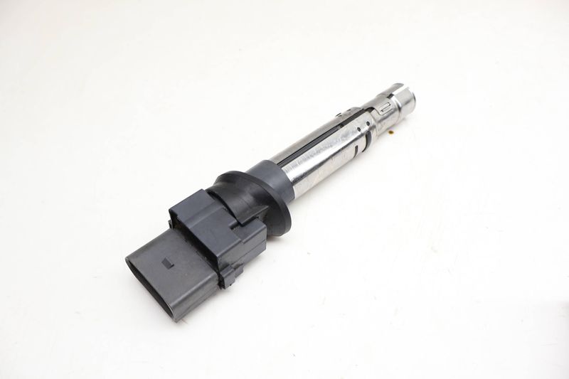 Ignition Coil Pack 022905715A — Used (SKU 720250)
