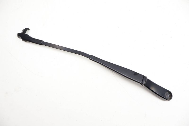 Windshield Wiper Arm 7P0955409B — Used (SKU 720351)