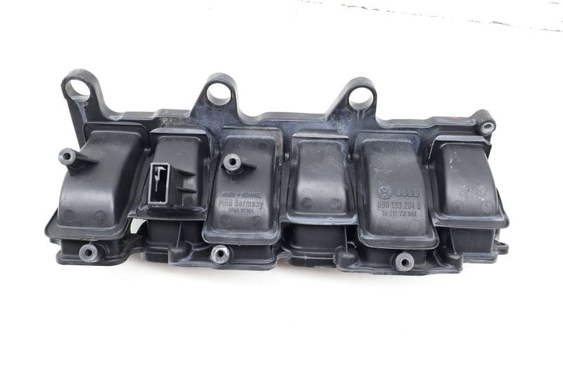 Lower Intake Manifold Air Distribution Housing 03H133201AE — Used (SKU 720408)