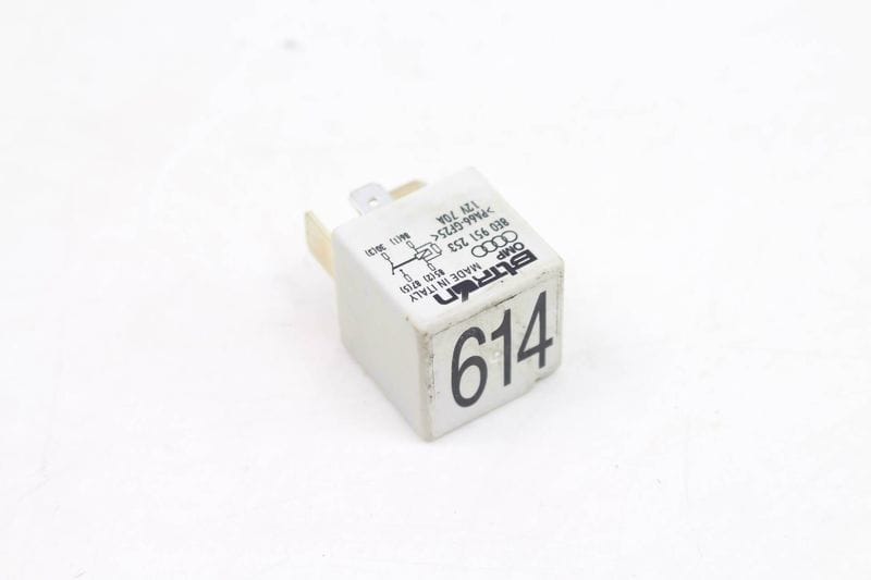 Multifunction Relay # 614 8E0951253 — Used (SKU 720546)