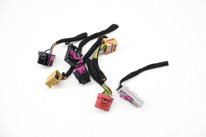 Onboard Supply Module Wiring Harness / Connector Set — Used (SKU 720038)