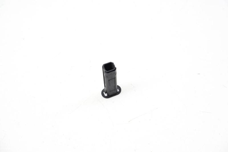 Radiator Mount / Bracket / Clip 7P0121095 — Used (SKU 720274)
