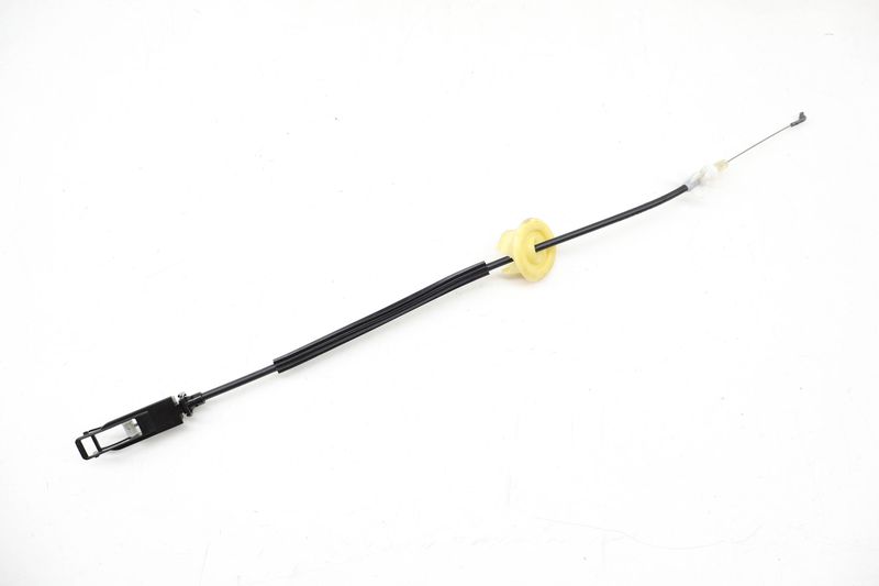Interior Door Handle Release / Bowden Cable 7P6839085B — Used (SKU 720110)