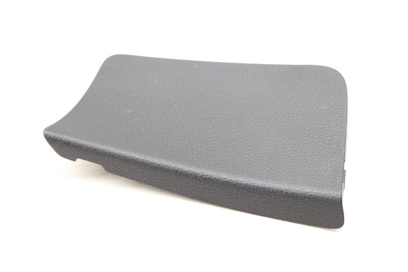 Trunk / Hatch Panel Cover 7P6867656 — Used (SKU 504804)