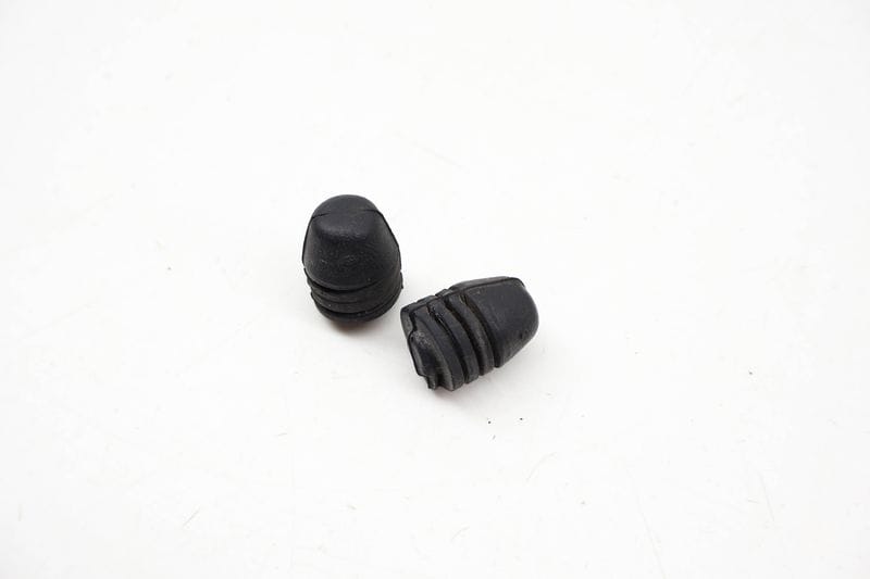 Rubber Bumper / Stop Set 867827500A — Used (SKU 720269)