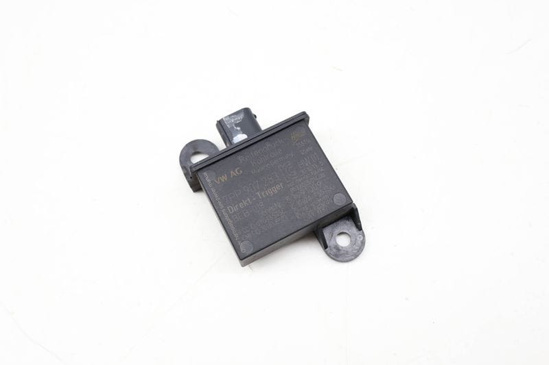 Tire Pressure Sensor / TPMS 7PP907283 — Used (SKU 720028)