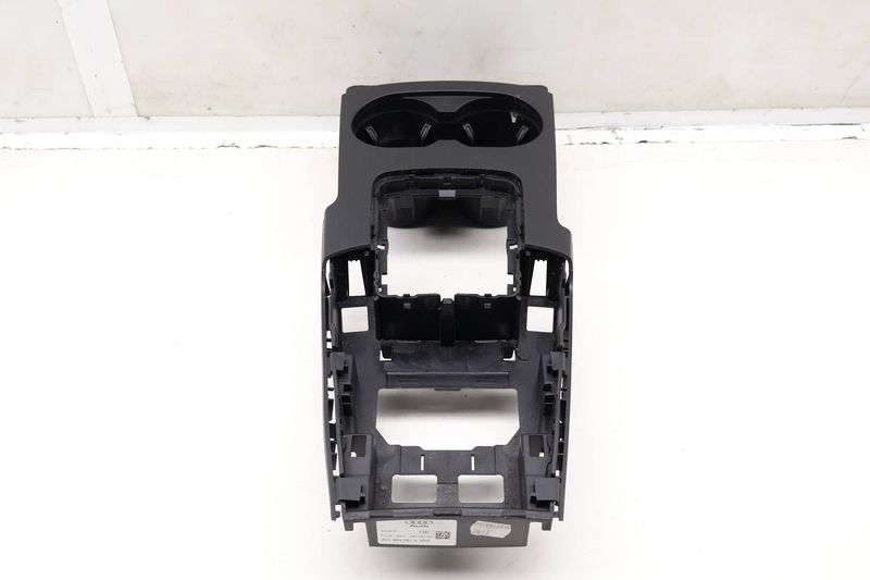 Center Console Trim / Frame 8V1864261A — Used (SKU 611549)