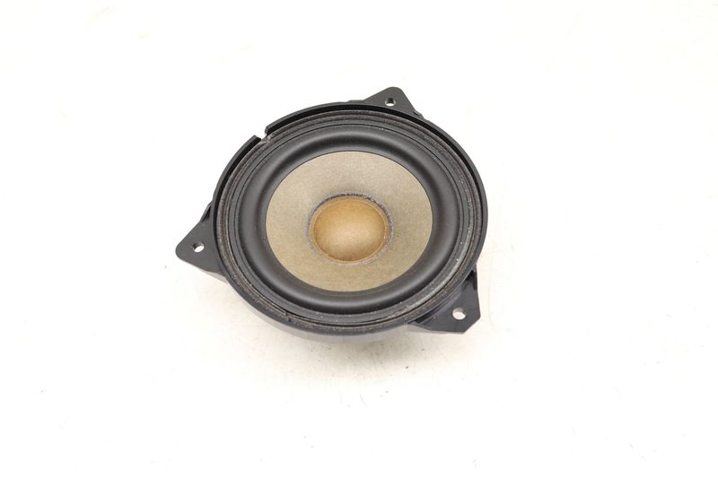 Deck / Shelf Speaker 8V0035416 — Used (SKU 523807)