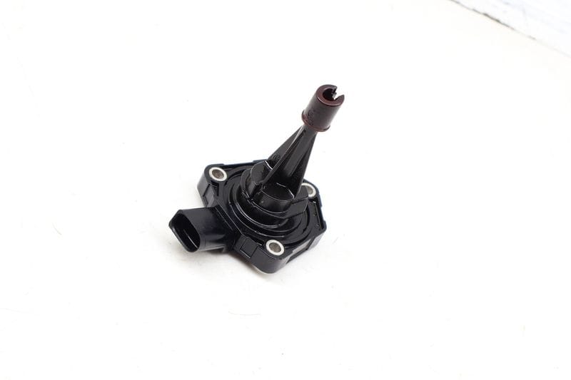 Engine Oil Level Sensor 03C907660R — Used (SKU 706428)