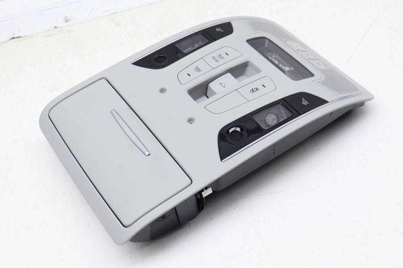 Dome Reading Light / Sun Roof Switch 4G0947135G — Used (SKU 683864)