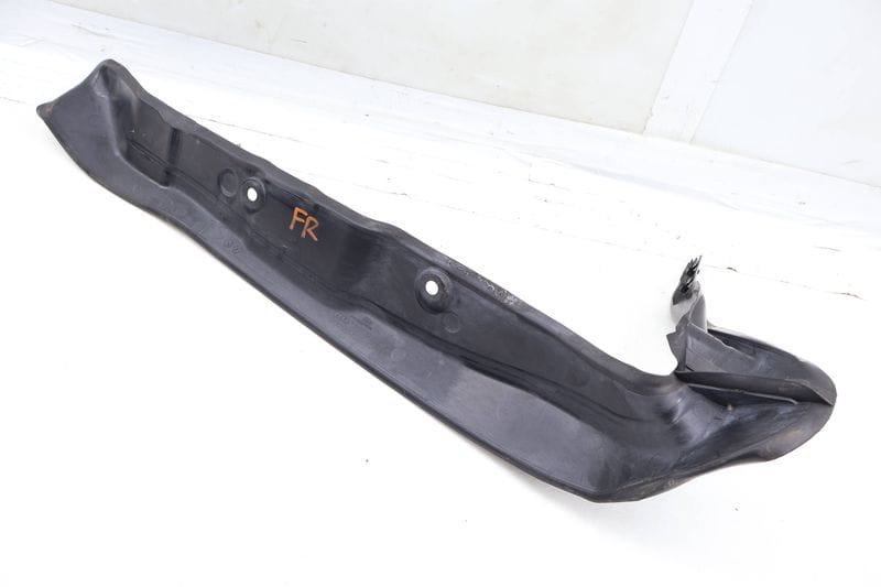 Inner Fender End Plate / Cover 4G8821112A — Used (SKU 684059)