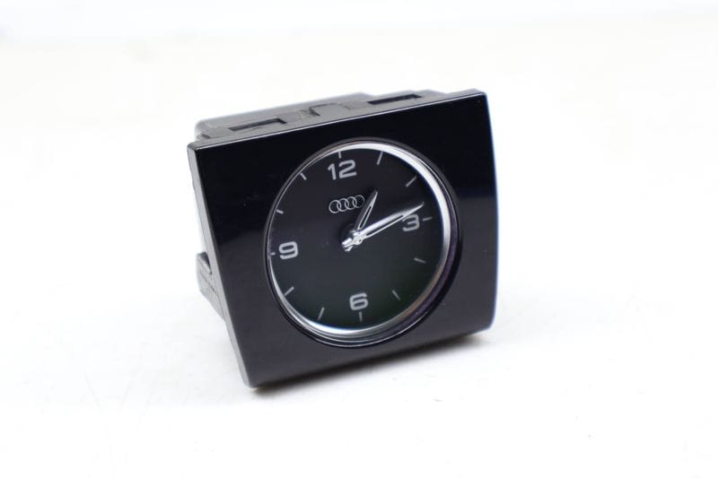 Dash Analog Clock 4H0919204M — Used (SKU 674394)