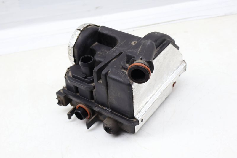 Engine Oil Separator Assembly 079103542E — Used (SKU 674704)