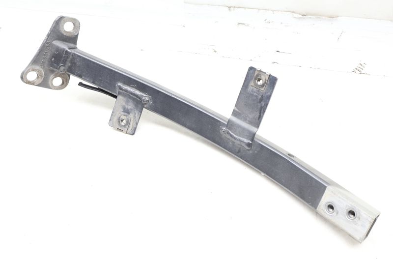 Fender Support Mount / Bracket 4H0821393 — Used (SKU 665454)