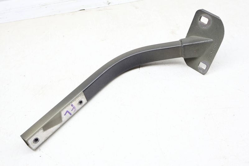Fender Support Mount / Bracket 4H0821395 — Used (SKU 674665)