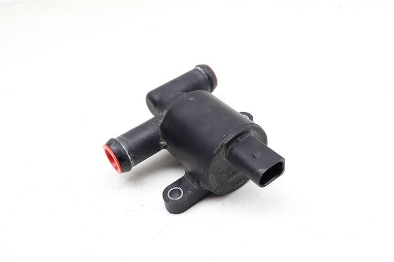 Heater Control Valve Unit 4H0121671D — Used (SKU 674465)