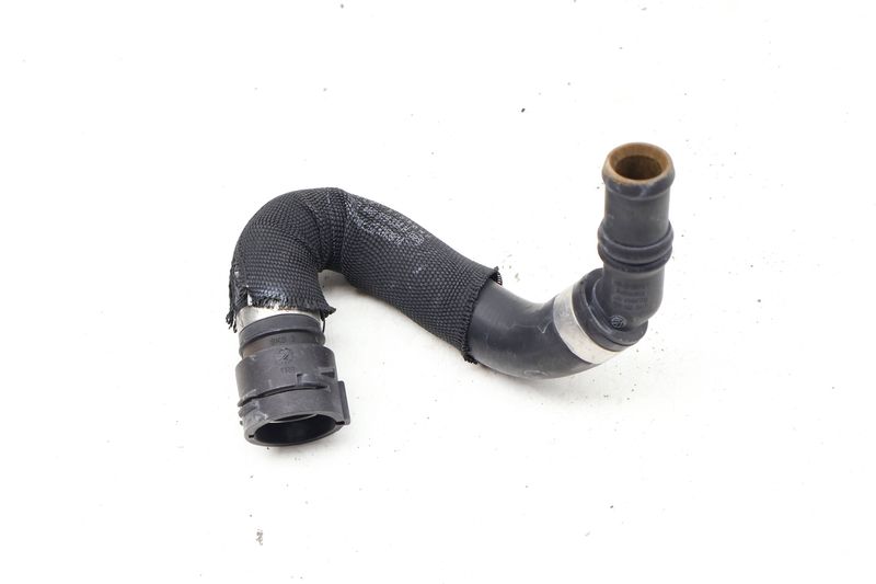 Heater Return Hose / Line 4H0819334N — Used (SKU 665375)
