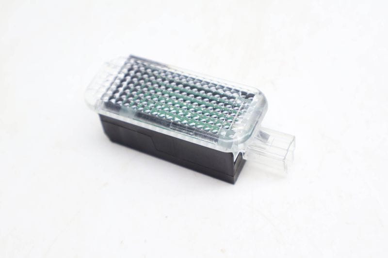 Interior LED Light 8J0947409 — Used (SKU 674377)
