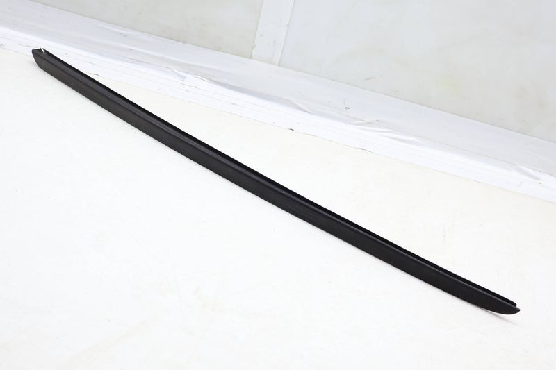 Windshield Side Trim / Seal 4H0854327 — Used (SKU 674573)