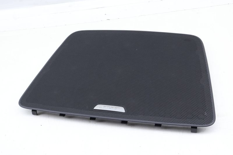 Center Deck Bose Speaker Grille / Cover 4H0035435A — Used (SKU 665191)
