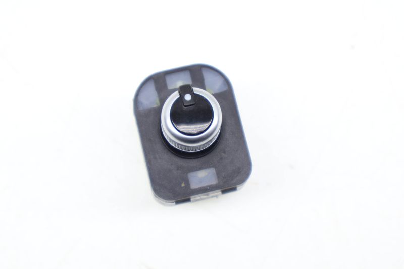 Side View Mirror Switch 4H0959565 — Used (SKU 674385)
