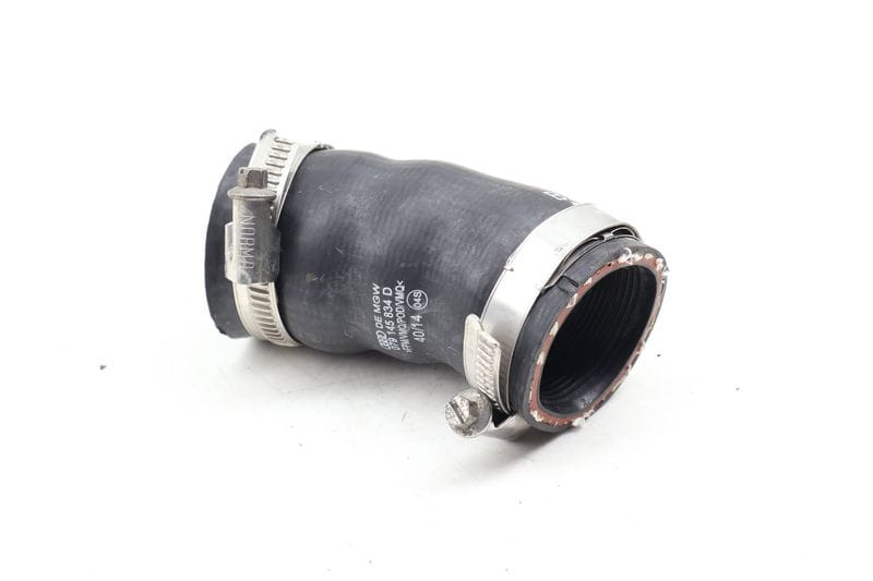 Throttle Body Hose 079145834D — Used (SKU 665392)