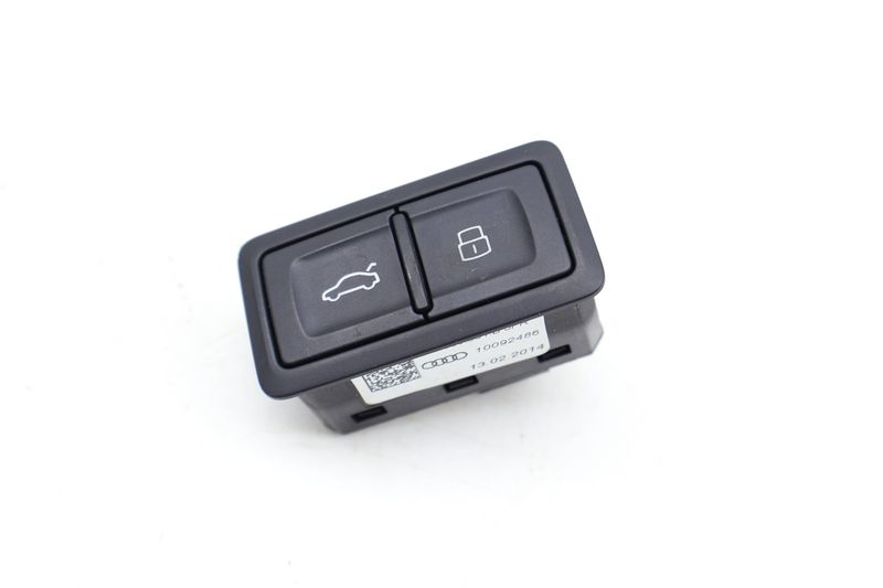 Trunk Hatch Release / Lock Switch Button 4G0959831B — Used (SKU 674390)