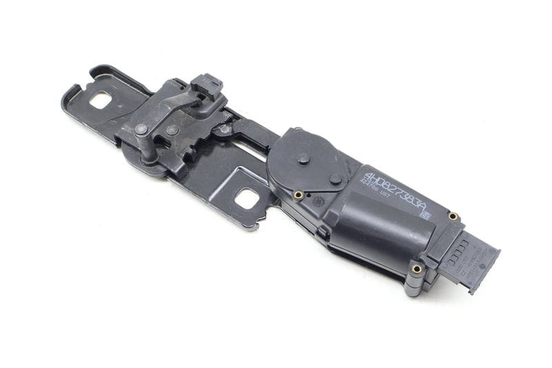 Trunk Latch Striker Plate / Motor 4H0827383A — Used (SKU 665103)