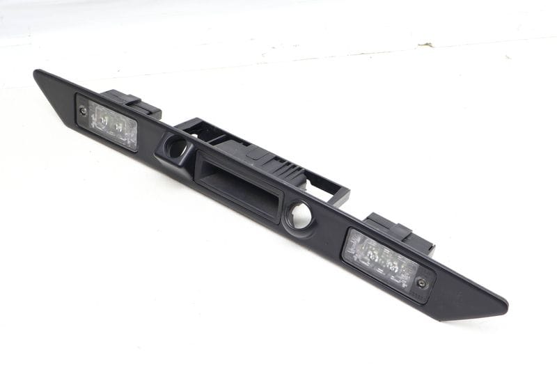 Trunk License Plate Light / Handle Assembly 4H0827574B — Used (SKU 665233)