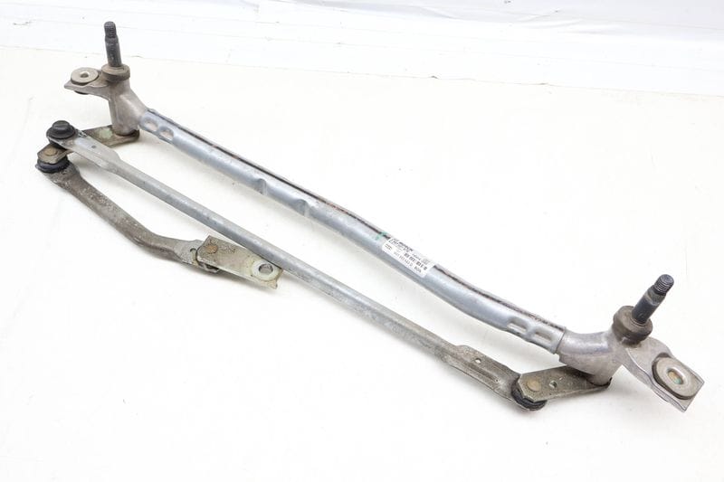 Windshield Wiper Transmission / Bracket 4H1955023D — Used (SKU 674709)