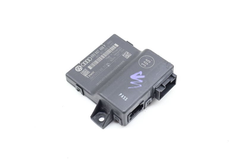 Can-Bus / Gateway Control Module 8R0907468P — Used (SKU 702475)