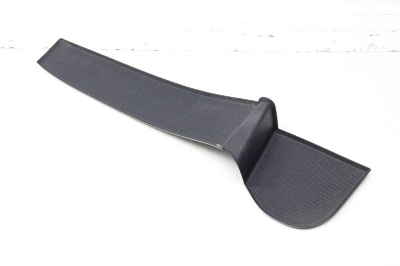Door Panel Storage Insert 8R0868134 — Used (SKU 702602)