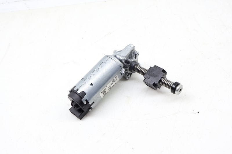 Front Tilt / Rake Seat Motor 5N0959762B — Used (SKU 702861)