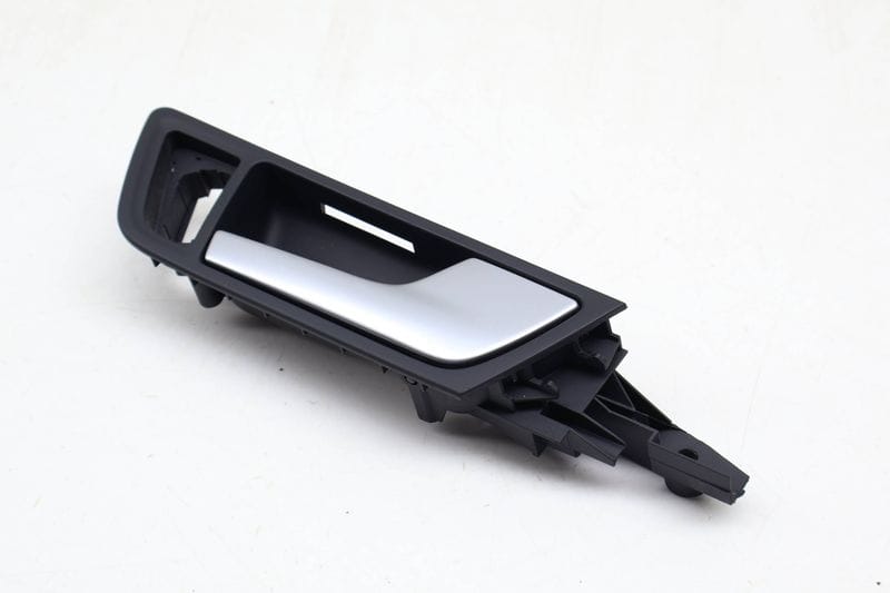 Interior Door Handle 8R0837020A — Used (SKU 702624)