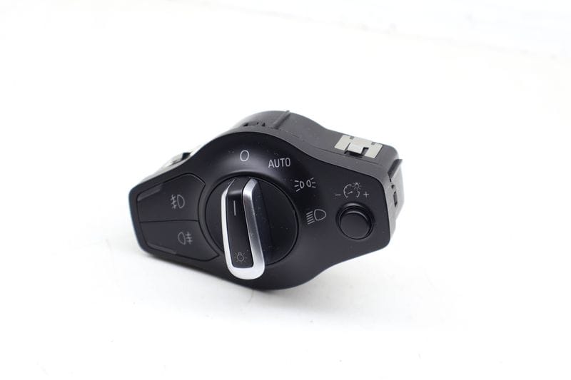 Headlight / Fog Light Switch 8K0941531AS — Used (SKU 702499)
